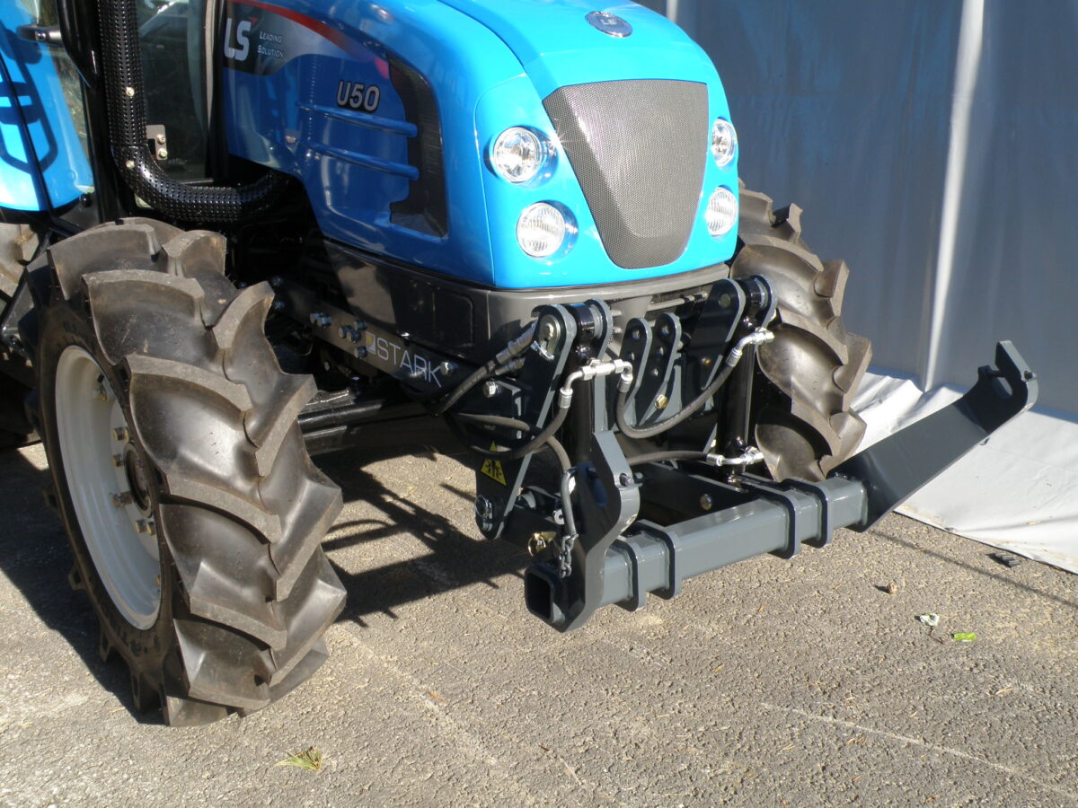 3 punkti kinnitus - LS TRACTOR U-seeria - Image 1