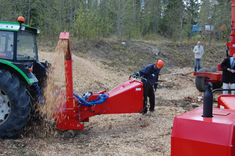 Puiduhakkur FARMI FOREST CH180 HF - Image 4