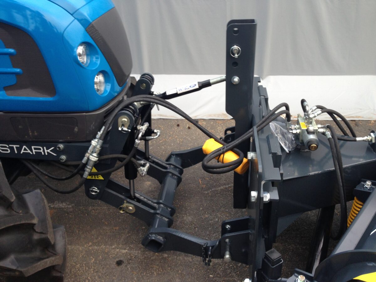 3 punkti kinnitus - LS TRACTOR U-seeria - Image 2