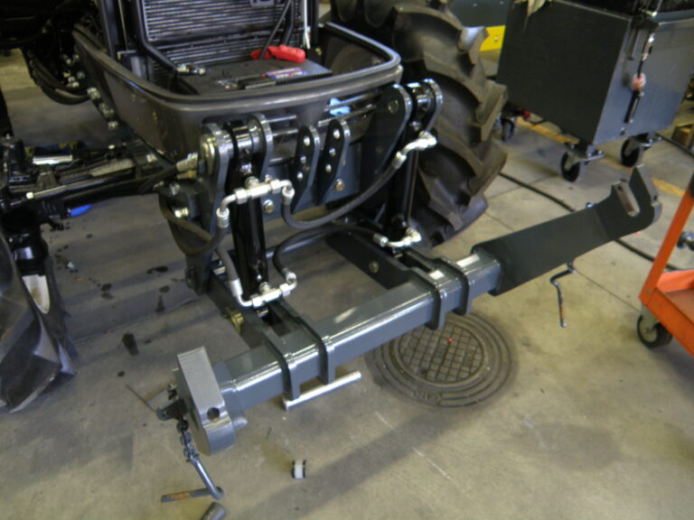 3 punkti kinnitus - LS TRACTOR U-seeria - Image 4