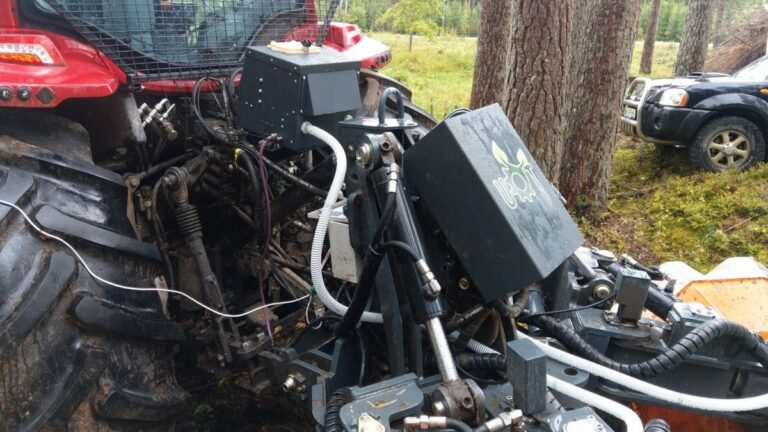 Metsaseemnete täppiskülvik UOT-S