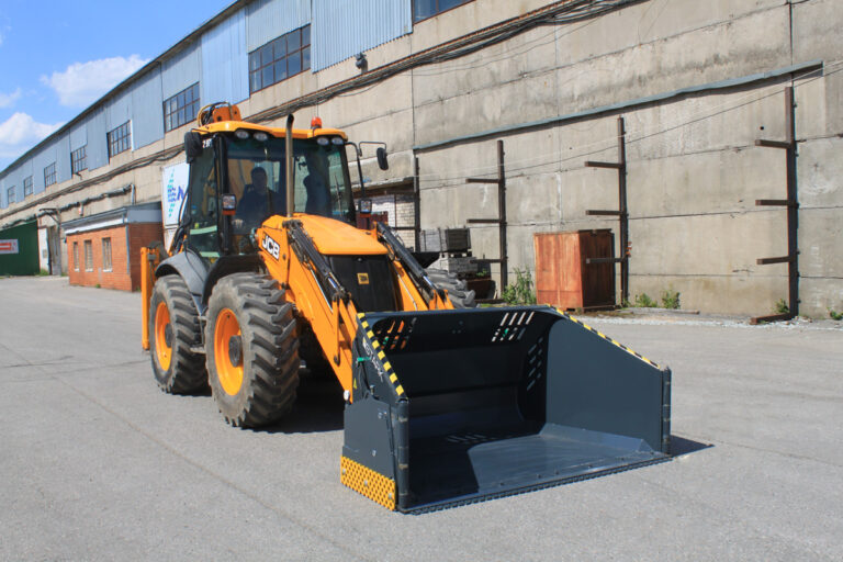 Hõlmadega lumekopp STARK SL2200/3600