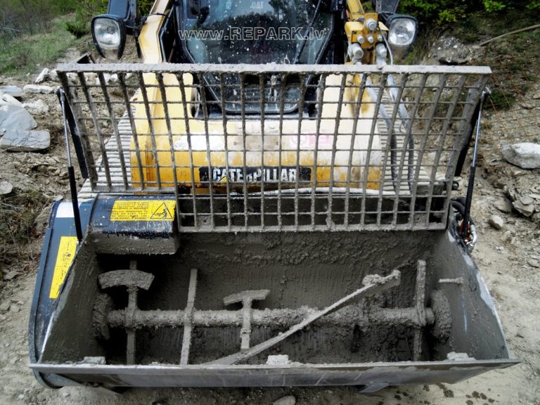 Betoonisegaja kopp U.EMME CONDOR 100 Bobcat´ile - Image 9