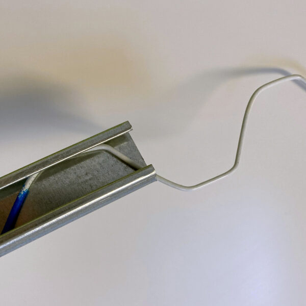 Kasvuhoone kilekinnitusliist 2m