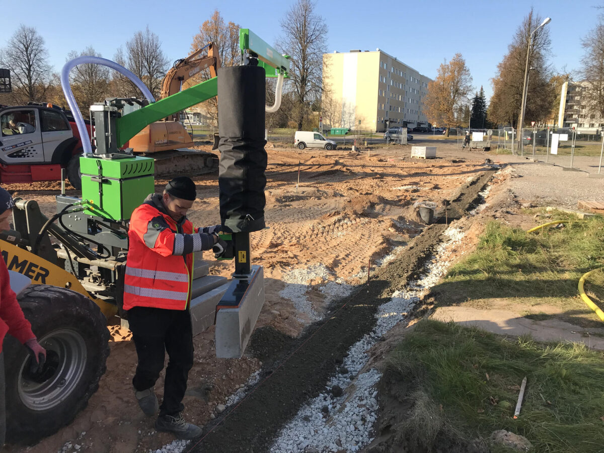 Äärekivi / tänavakivi tõstuk ALTO - VTH - Image 1