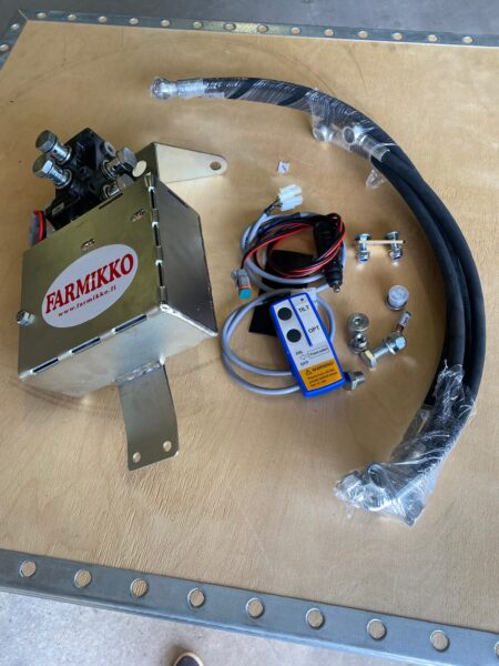 Lõikepea FARMIKKO kaugjuhtimispult (juhtmevaba)