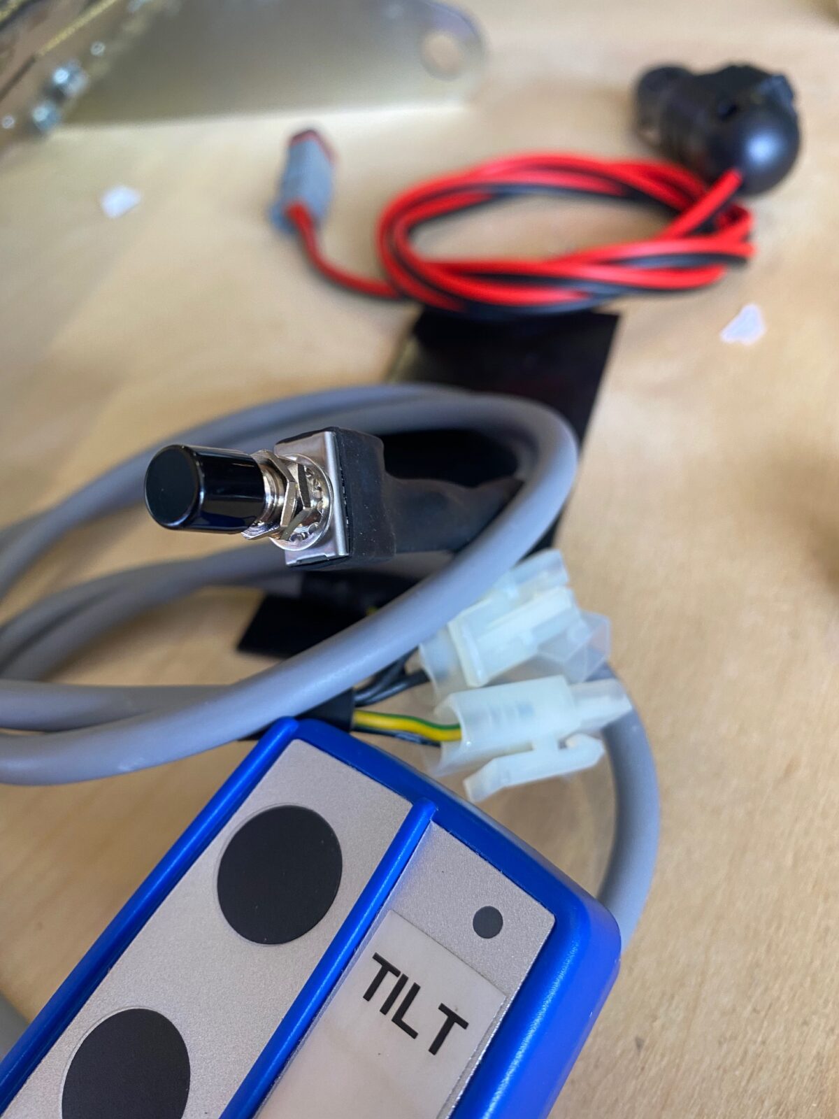 Lõikepea FARMIKKO kaugjuhtimispult (juhtmevaba) - Image 3