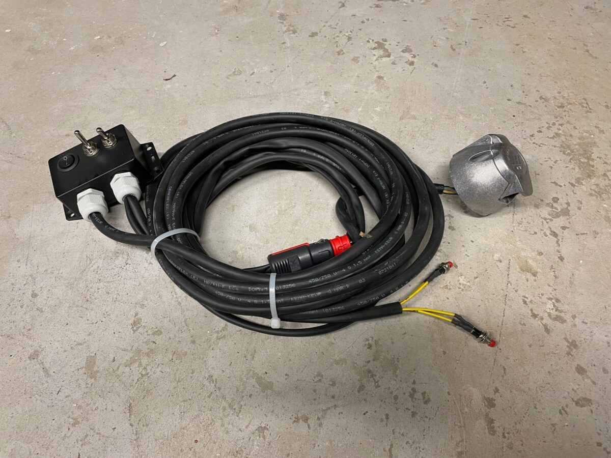 8382009 SEPARATE CONTROL UNIT 12/24V - Image 1