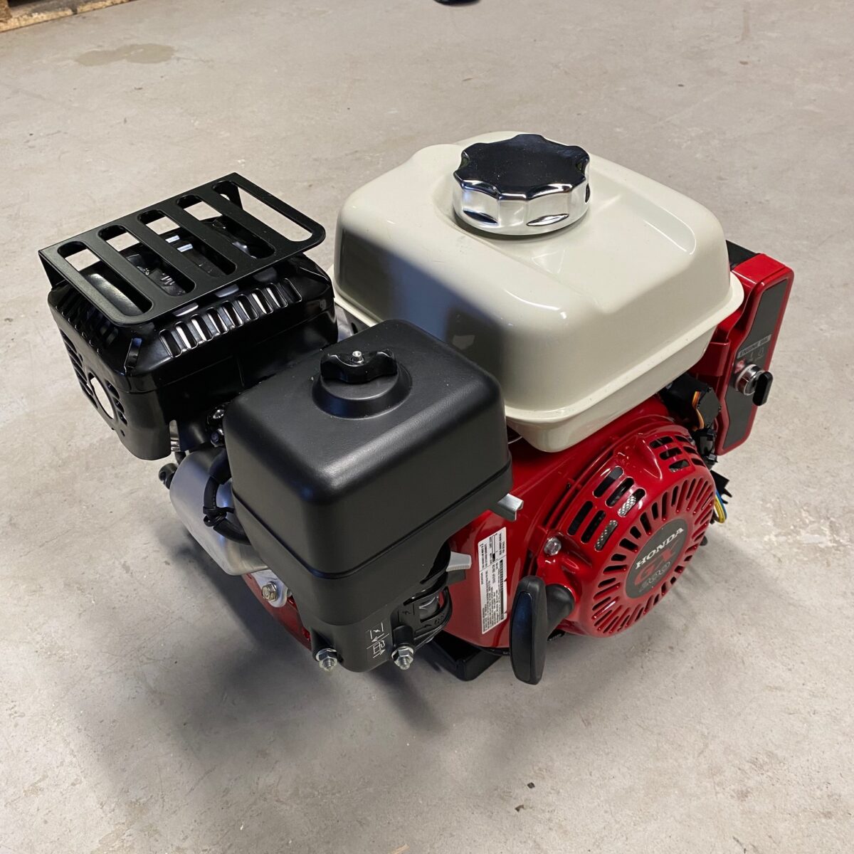 200923 Mootor elektri starteriga - Image 2