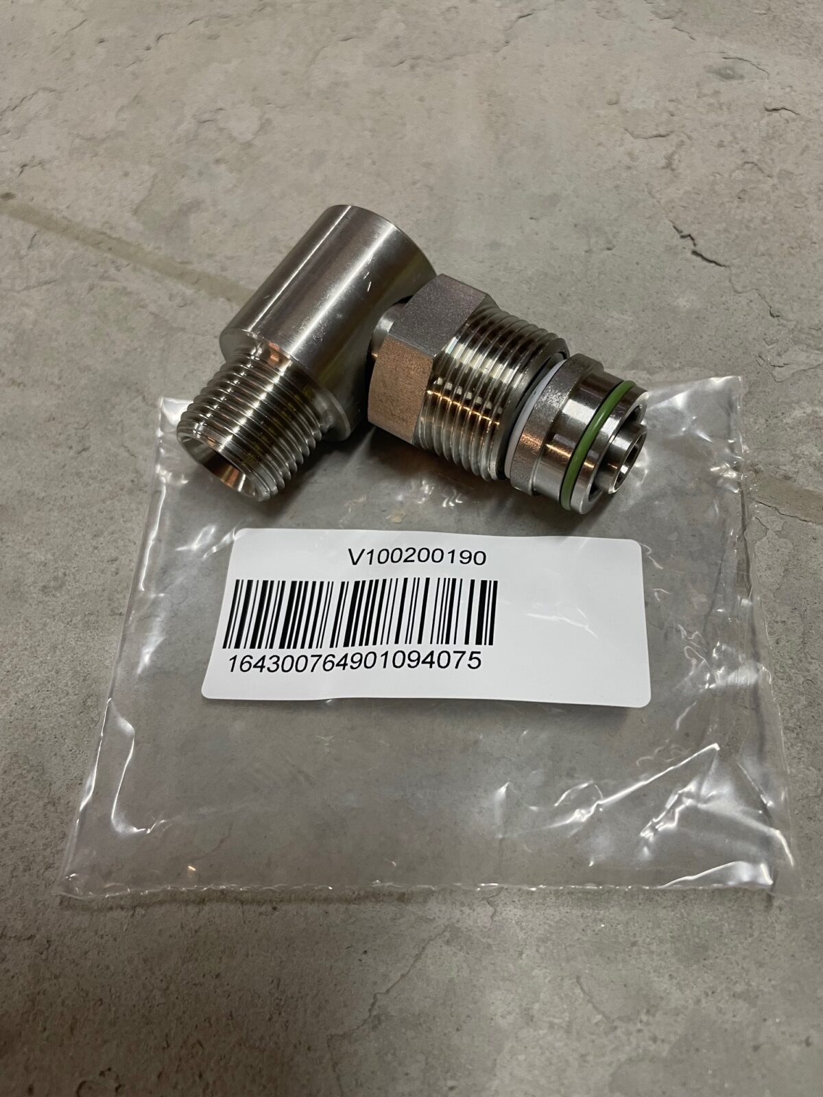 V100200190  Swivel  Connector Letkukela - Image 1